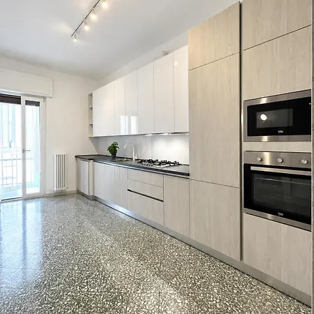Easystay Apartment Bari